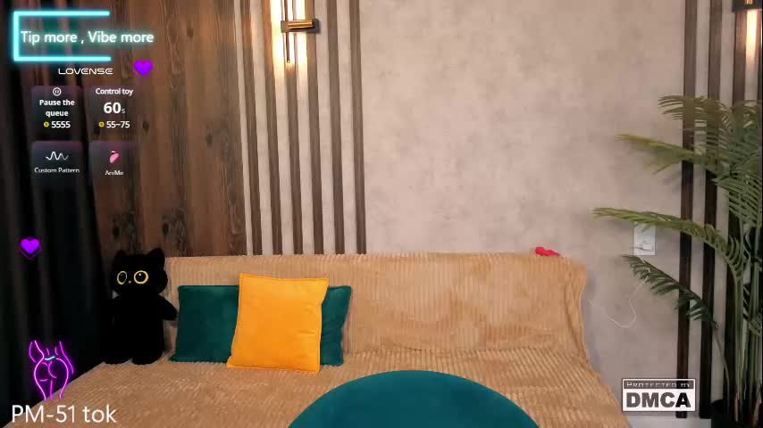 Holl1would Cam Show Recorded 2025-05-18