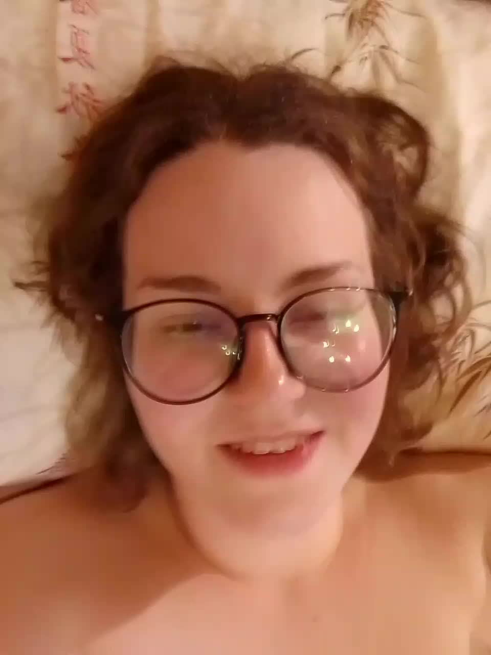 BesssVkarmane Cam Show Recorded 2025-05-18