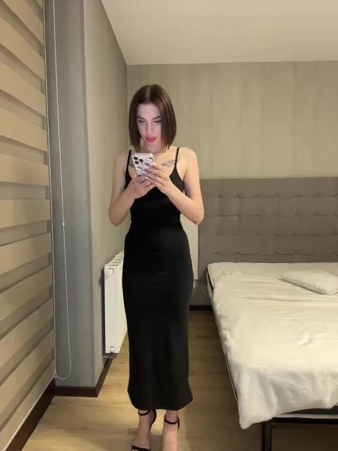BabyDarii Cam Show Recorded 2025-05-18