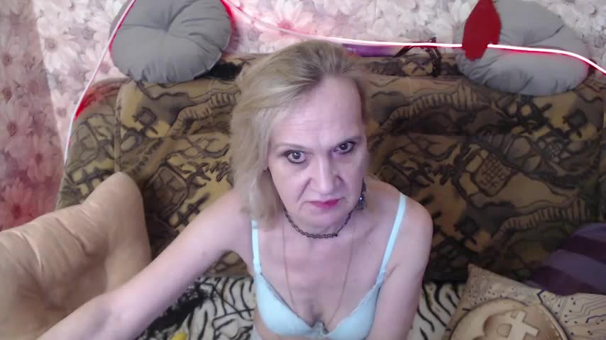 MissBekker Cam Show Recorded 2025-05-18