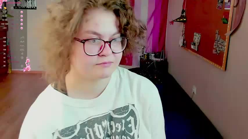 Sashy_Way Cam Show Recorded 2025-05-18