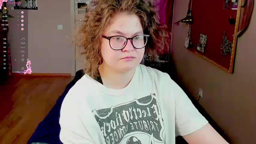 Sashy_Way Cam Show Recorded 2025-05-18