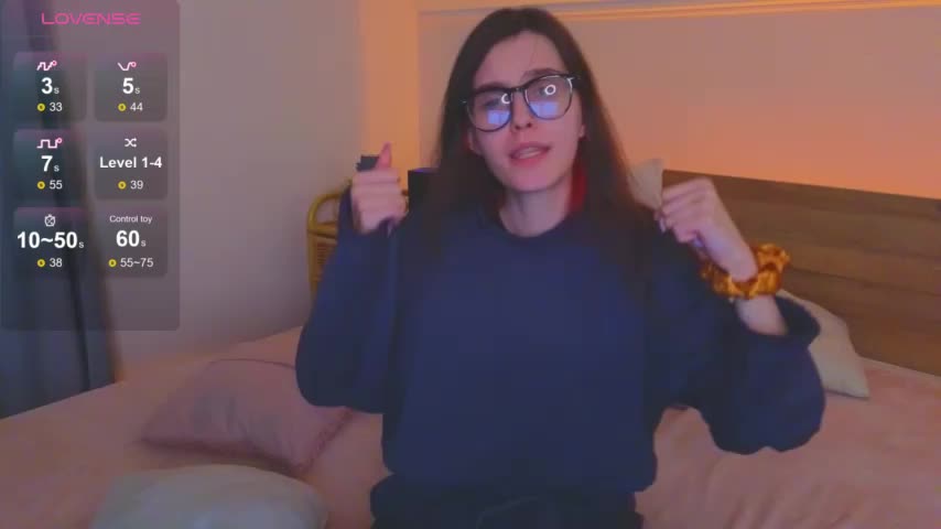 SusieMorris Cam Show Recorded 2025-05-18