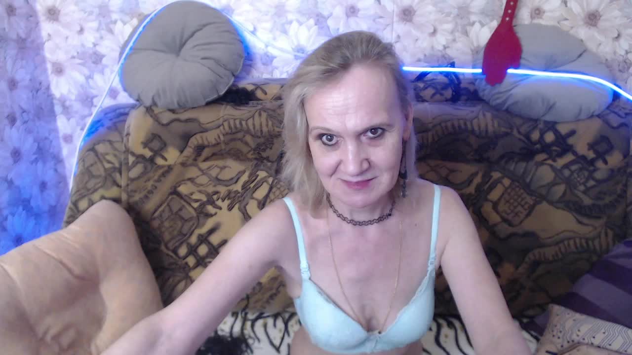 Miss-bekker23 Cam Show Recorded 2025-05-18