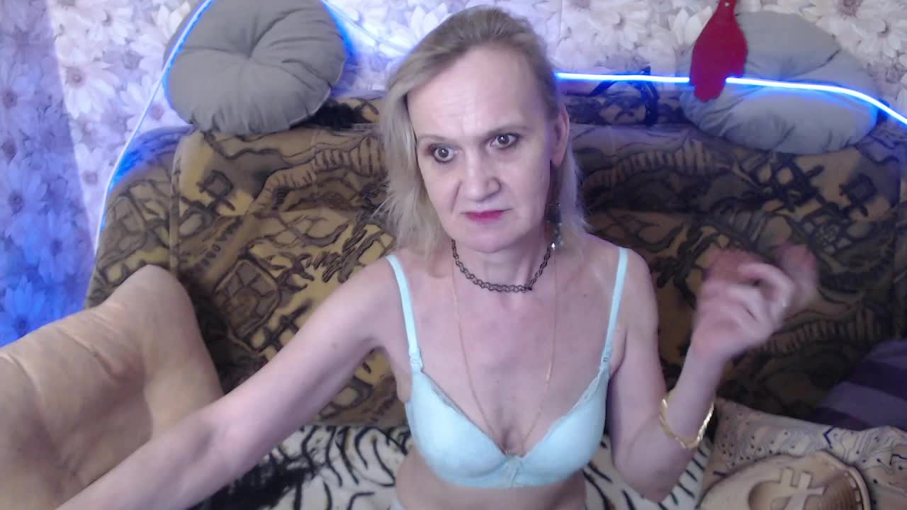 Miss-bekker23 Cam Show Recorded 2025-05-18