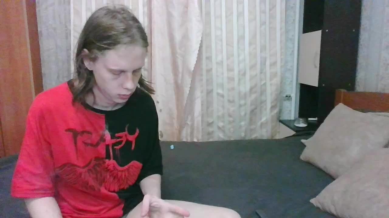Crystal-Porn-Love Cam Show Recorded 2025-05-18