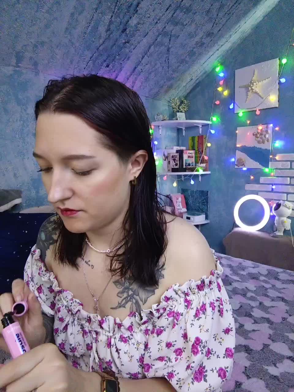 Rosia-Guess Cam Show Recorded 2025-05-19
