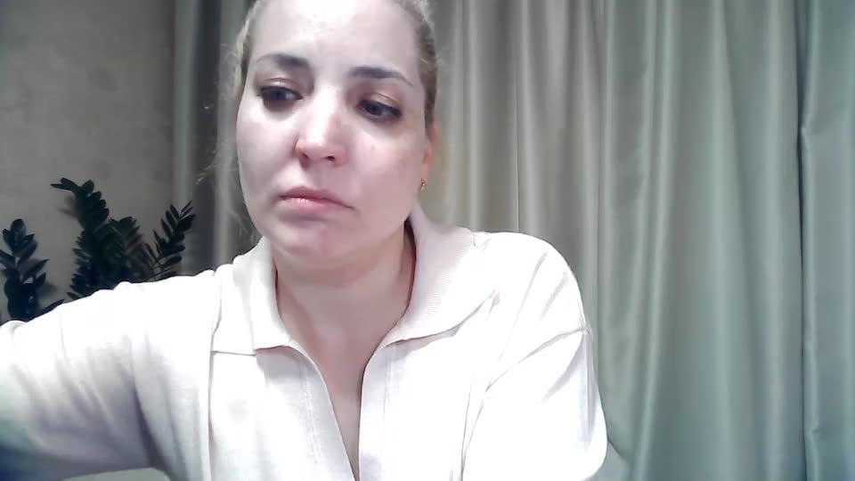 Mariska-kiska Cam Show Recorded 2025-05-19