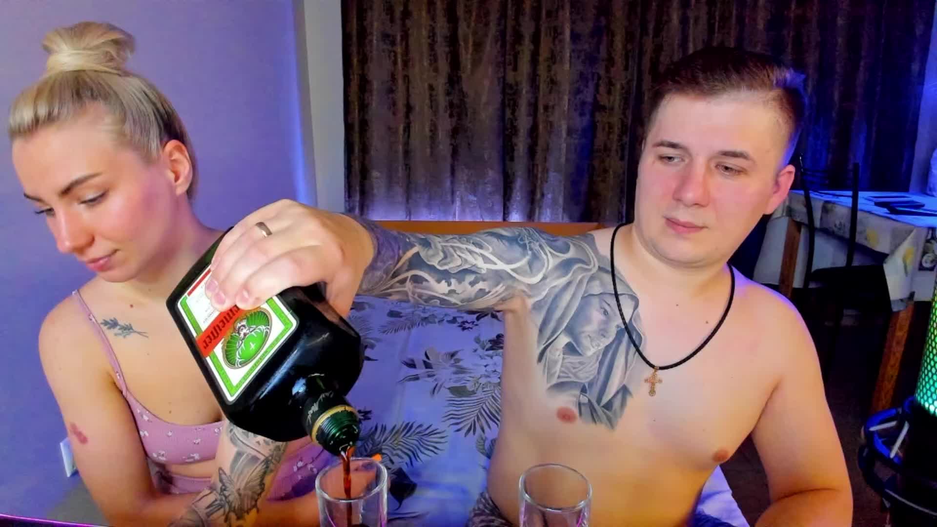 HulkLisandra Cam Show Recorded 2025-05-20
