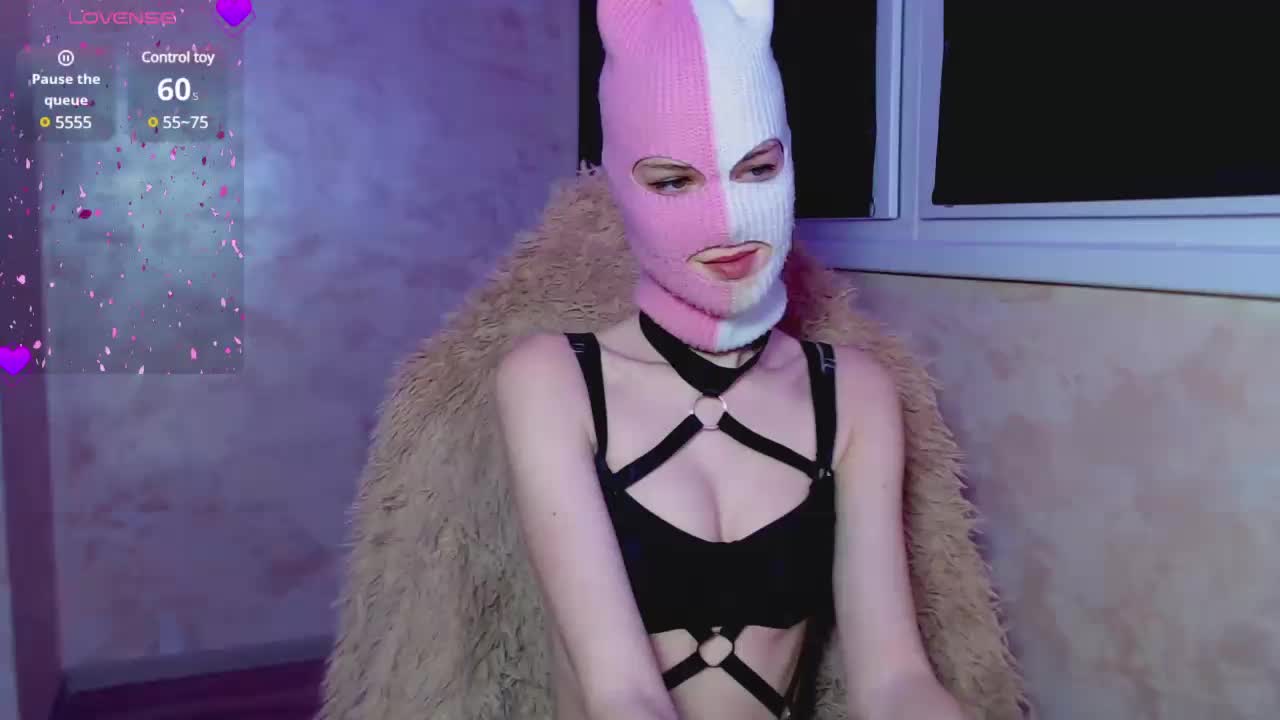 Domiiiniiicana Cam Show Recorded 2025-05-20