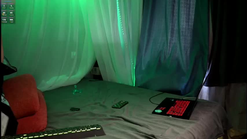 Claudia_and_elon Cam Show Recorded 2025-05-20