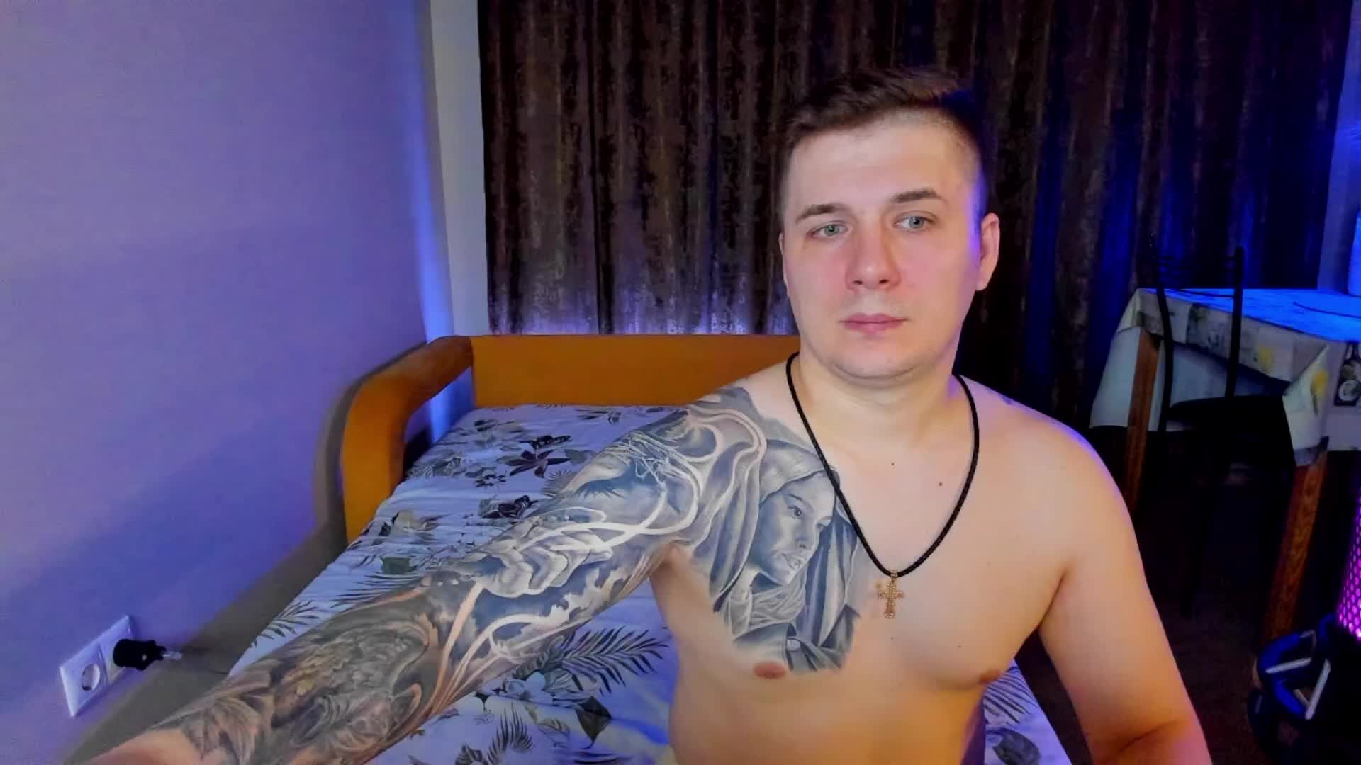 HulkLisandra Cam Show Recorded 2025-05-20