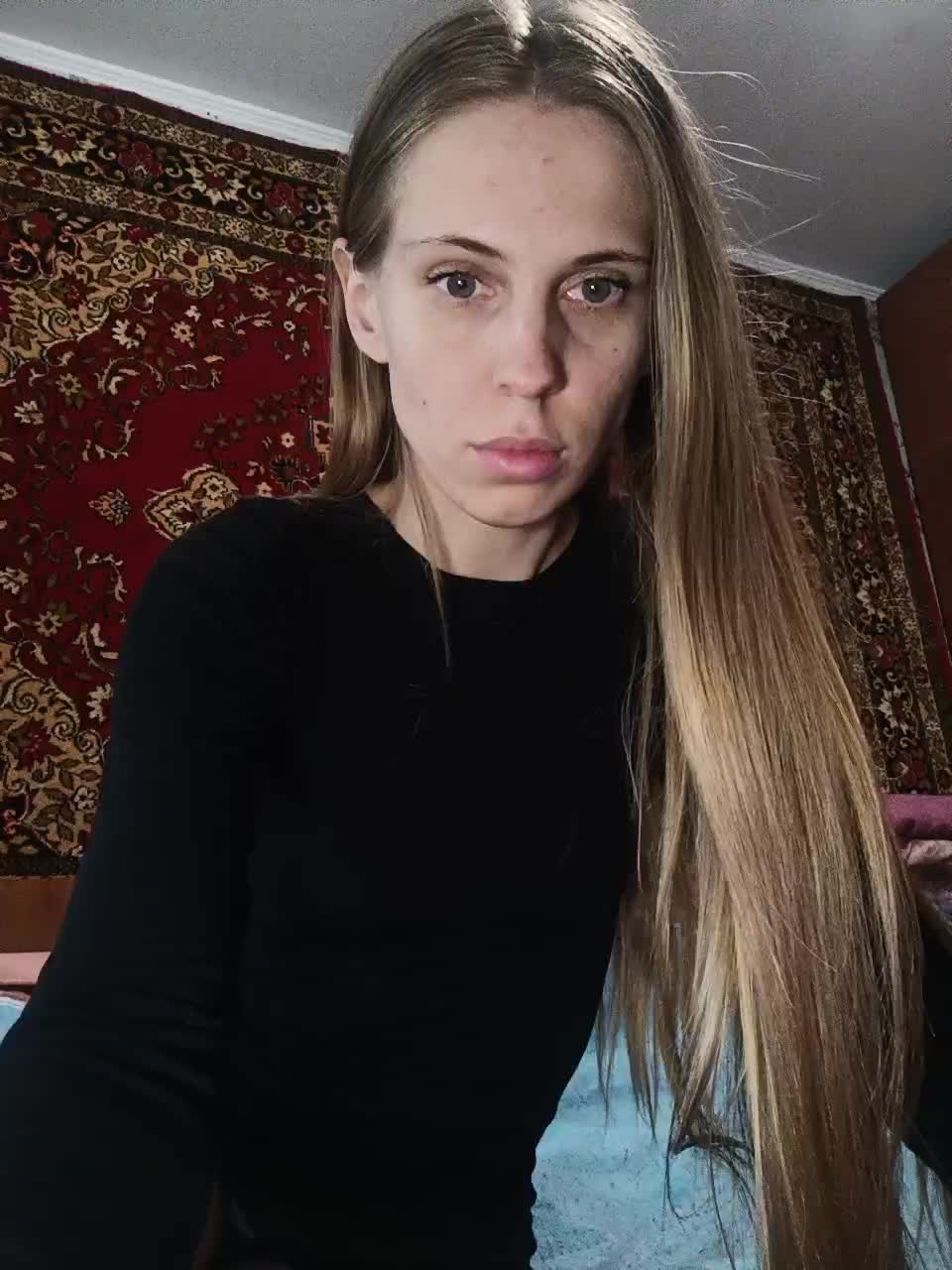 Marina-9819 Cam Show Recorded 2025-05-20
