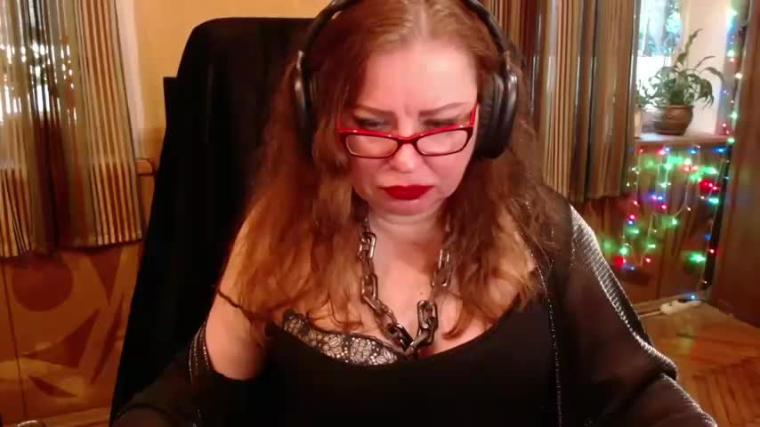 Miss_Tress Cam Show Recorded 2025-05-20