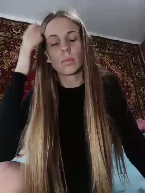 Marina-9819 Cam Show Recorded 2025-05-20
