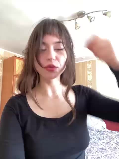 Sabrina_Bree Cam Show Recorded 2025-05-20