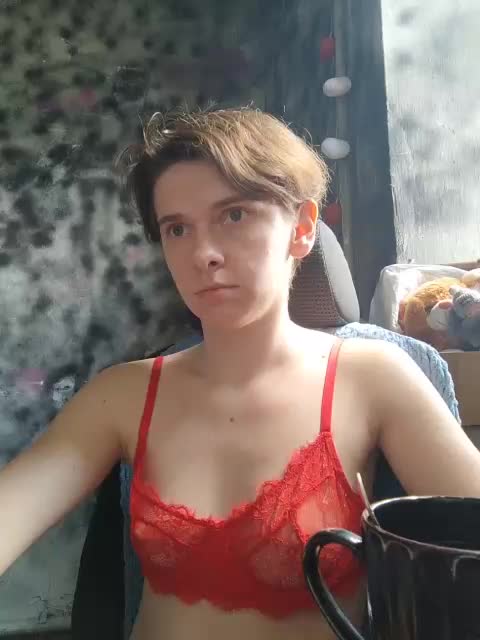 Your_Kitty Cam Show Recorded 2025-05-20