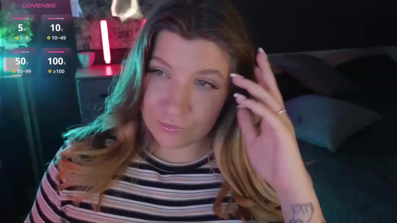 BloomBambi Cam Show Recorded 2025-05-20