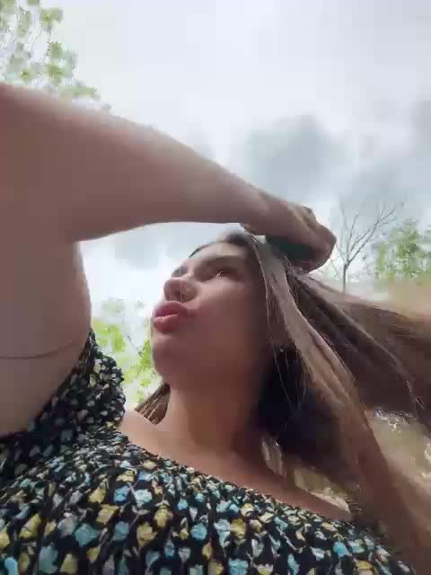 -EmilyBaby- Cam Show Recorded 2025-05-20