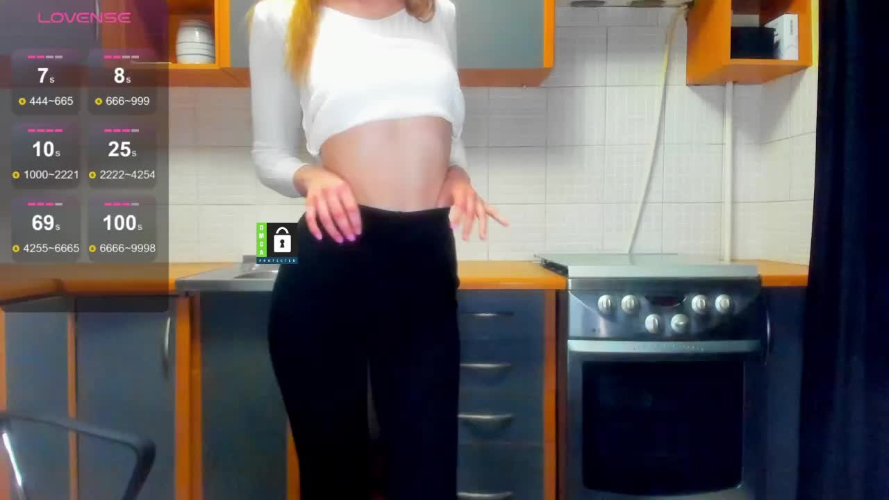 PinkPanterka Cam Show Recorded 2025-05-20