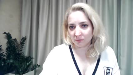 Mariska-kiska Cam Show Recorded 2025-05-21