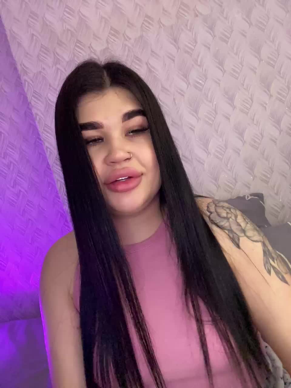 Suchka-black- Cam Show Recorded 2025-05-21