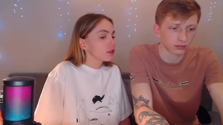 Juliaanddima Cam Show Recorded 2025-05-21
