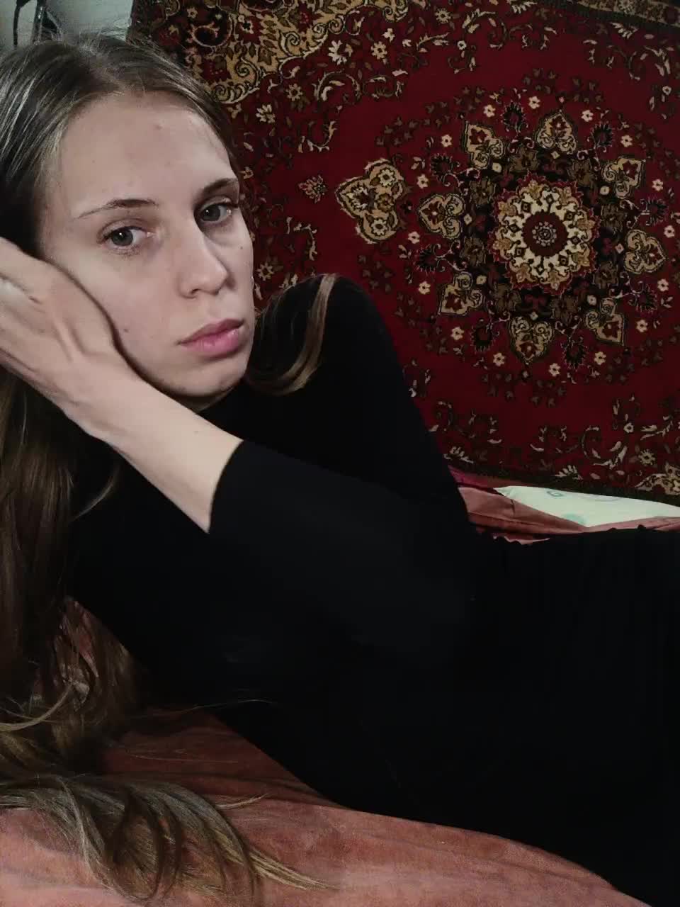 Marina-9819 Cam Show Recorded 2025-05-21
