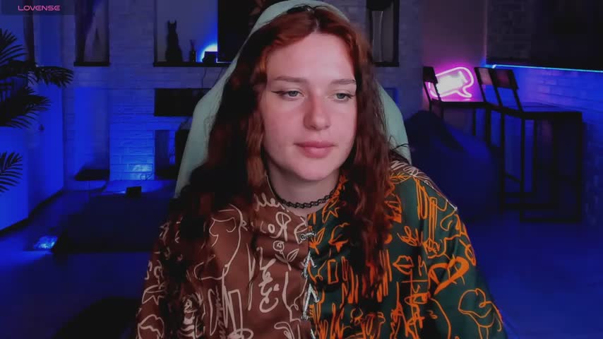 LisaElfy Cam Show Recorded 2025-05-21