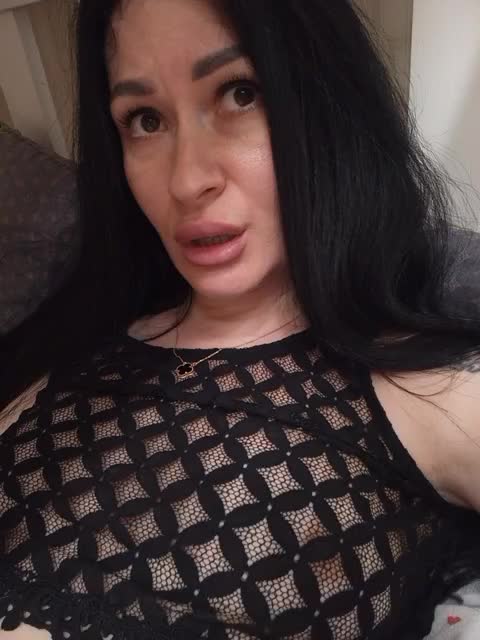 Black_chick Cam Show Recorded 2025-05-21