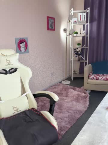 Milf_Tea Cam Show Recorded 2025-05-22