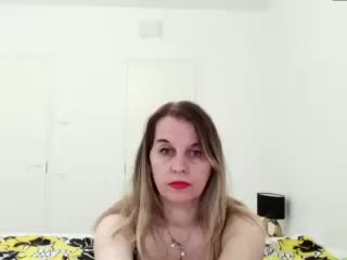 MilfBetta Cam Show Recorded 2025-05-22