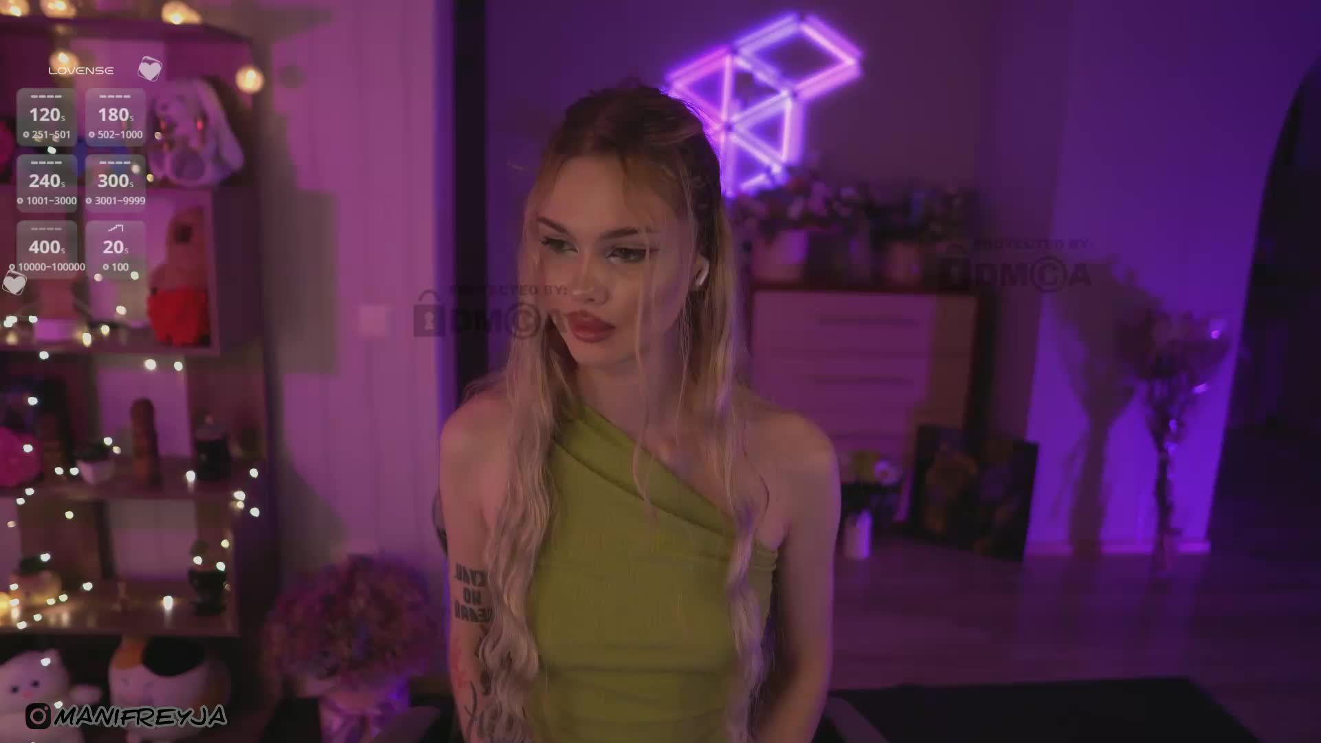 ManiFreyja Cam Show Recorded 2025-05-22