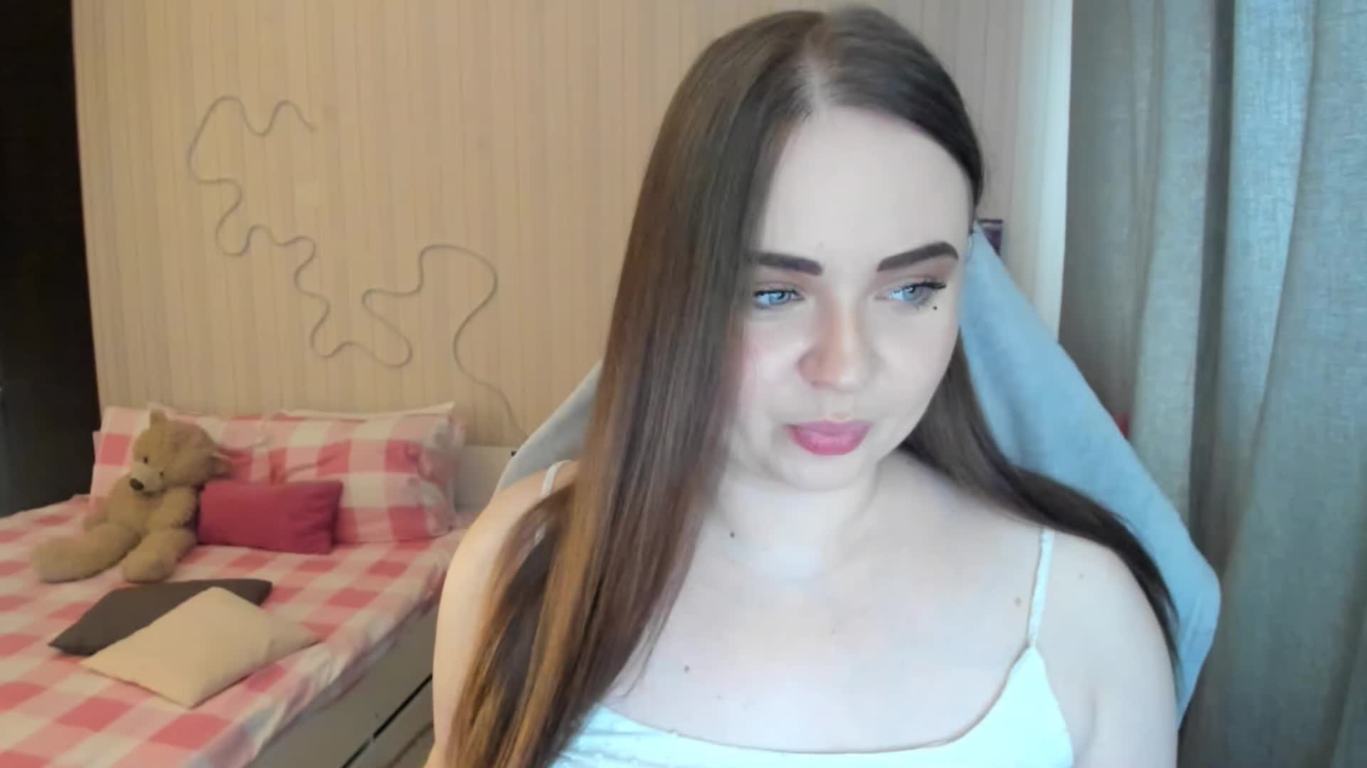 Shy_foxY Cam Show Recorded 2025-05-22