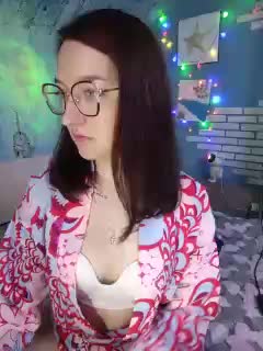 Rosia-Guess Cam Show Recorded 2025-05-22