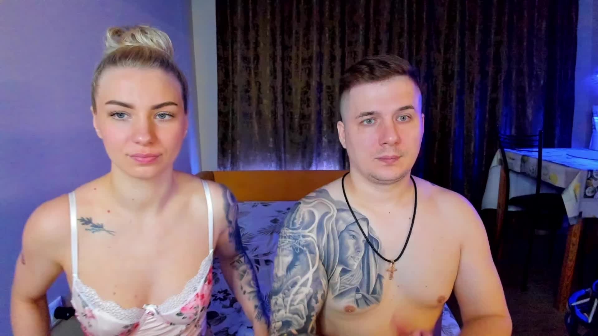 HulkLisandra Cam Show Recorded 2025-05-22