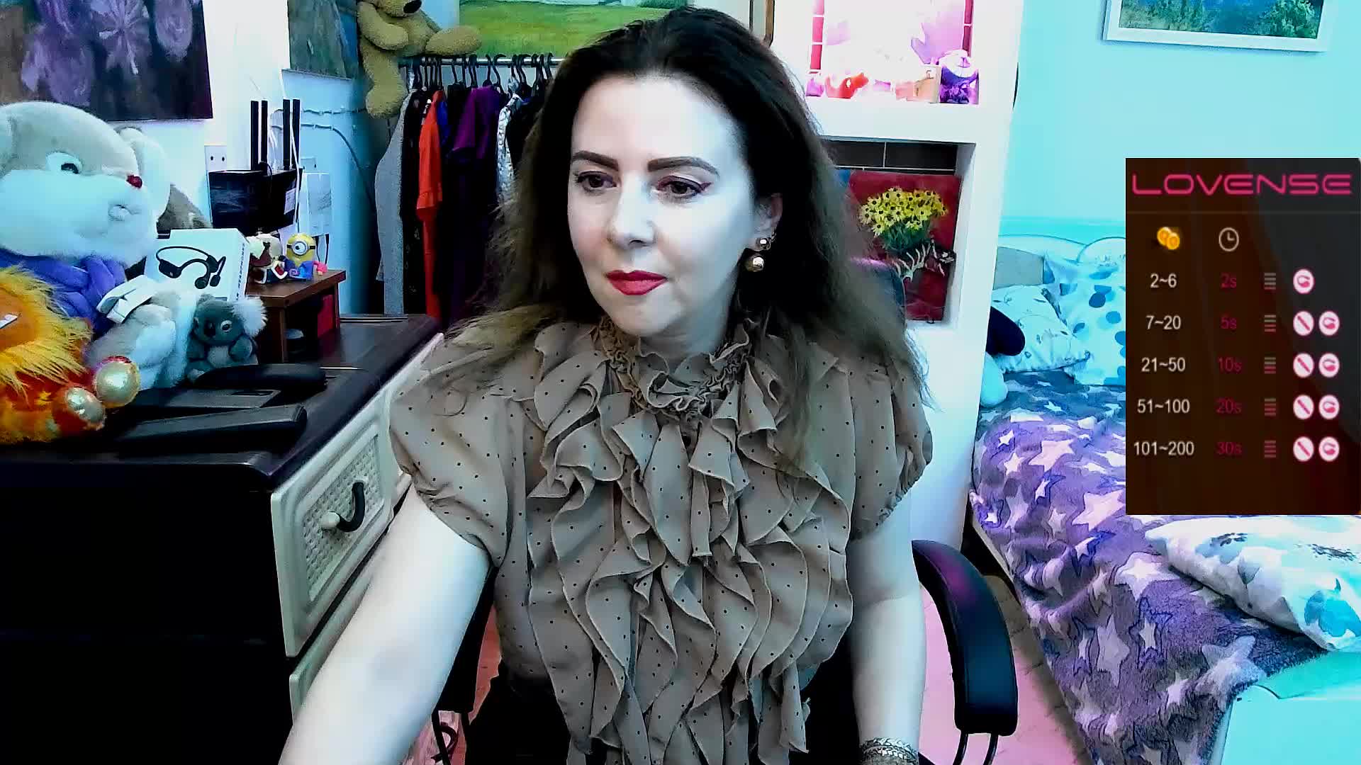 Delicecatmyau Cam Show Recorded 2025-05-22