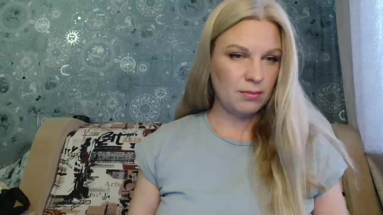 BlondeFox Cam Show Recorded 2025-05-22