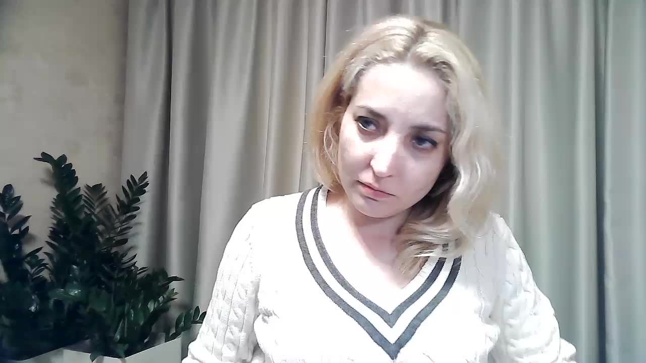 Mariska-kiska Cam Show Recorded 2025-05-22