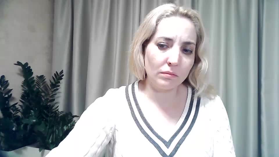 Mariska-kiska Cam Show Recorded 2025-05-23