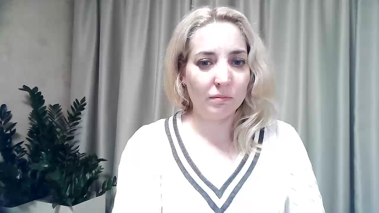 Mariska-kiska Cam Show Recorded 2025-05-23