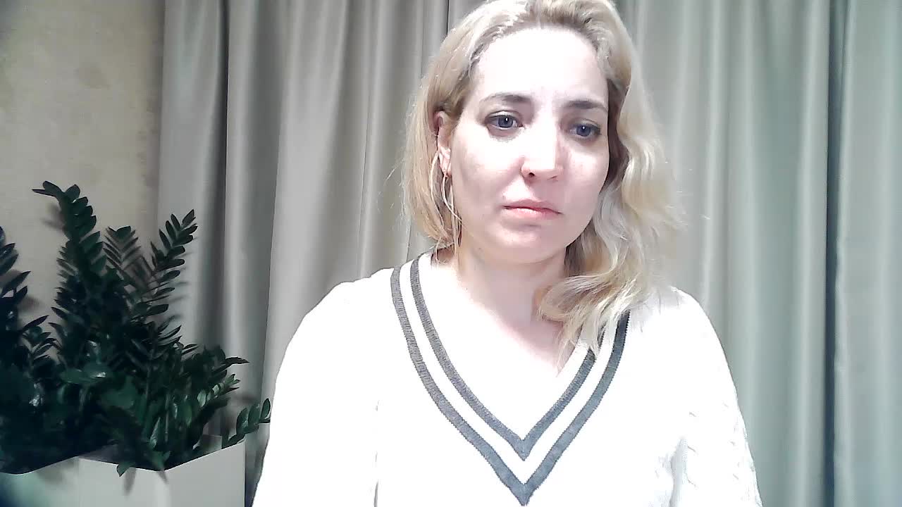 Mariska-kiska Cam Show Recorded 2025-05-23