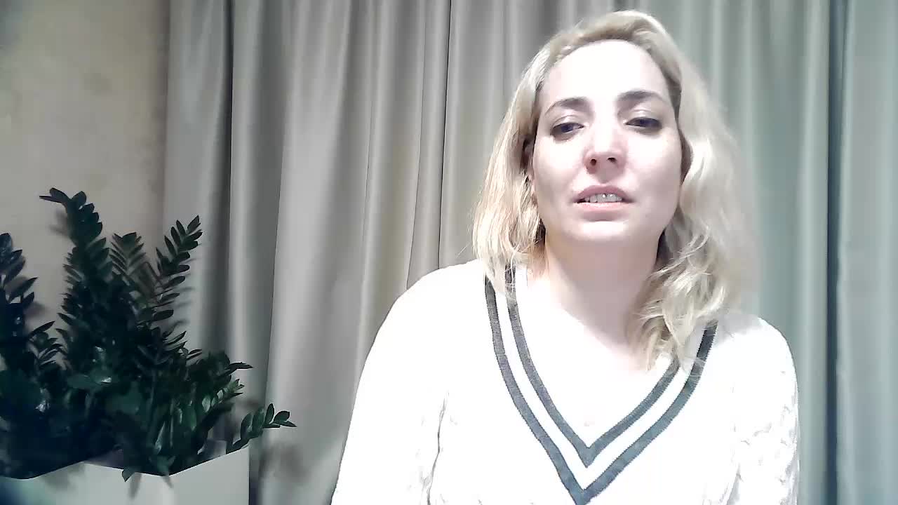 Mariska-kiska Cam Show Recorded 2025-05-23