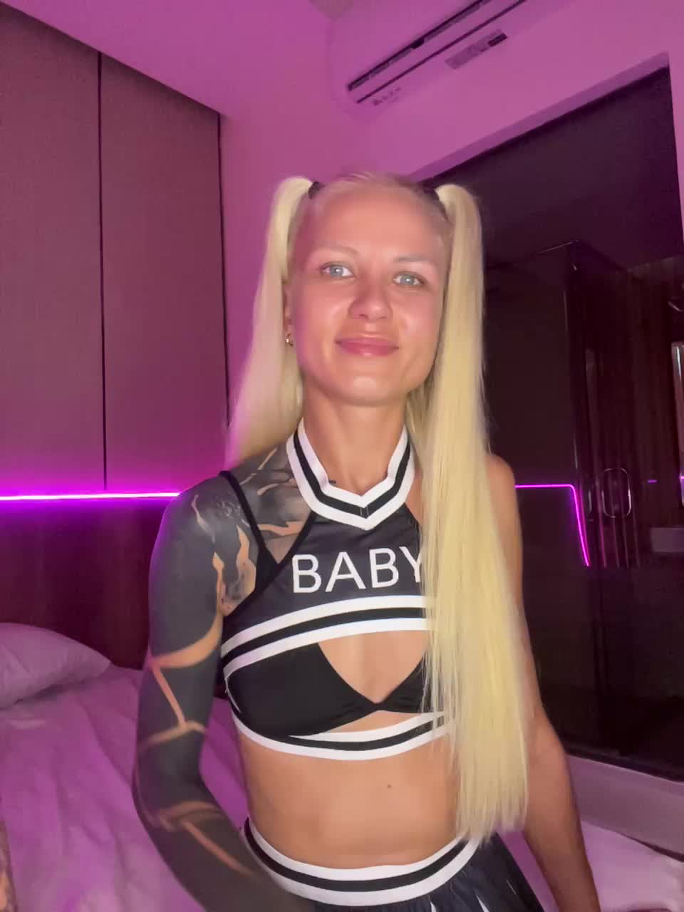 Twins666 Cam Show Recorded 2025-05-23