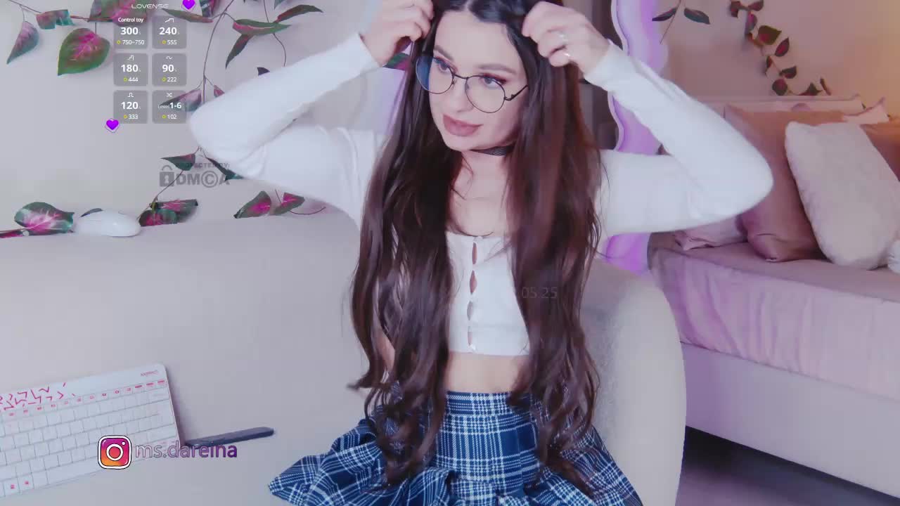 DaReina Cam Show Recorded 2025-05-23