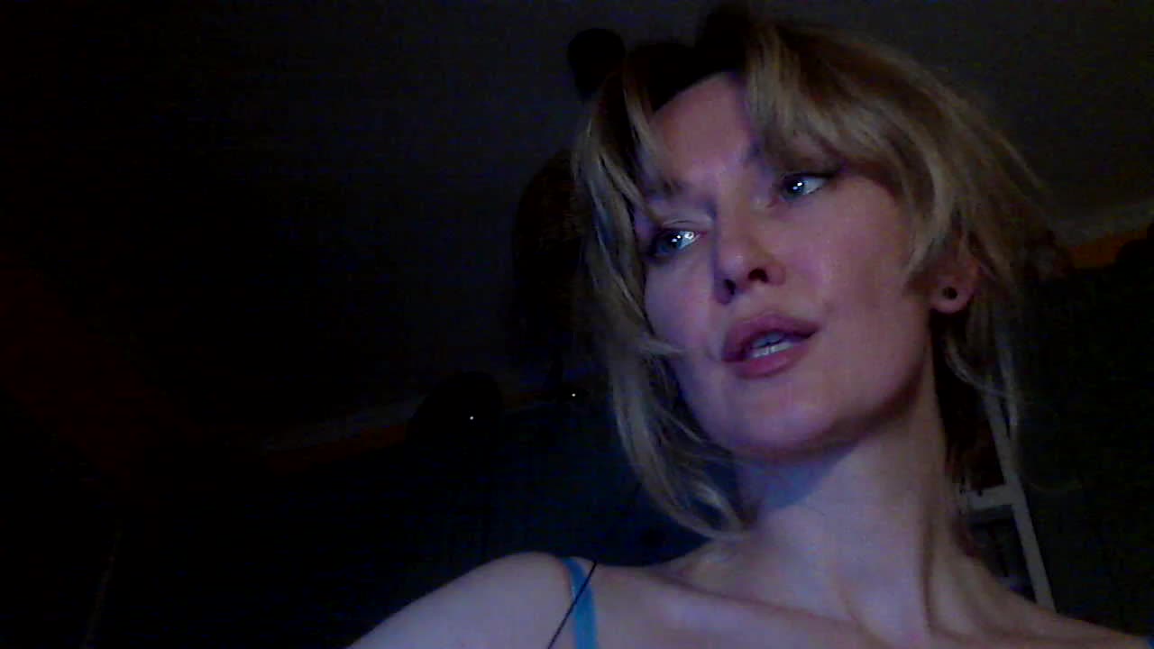 RedEmemdems Cam Show Recorded 2025-05-23
