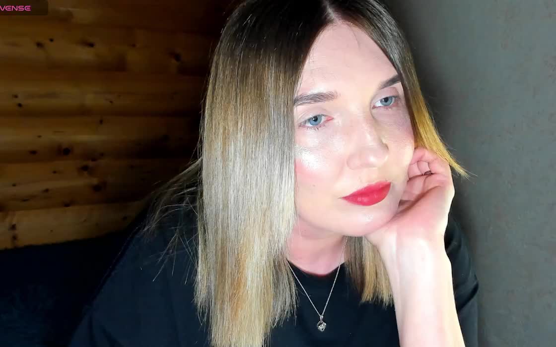 SexyFrau Cam Show Recorded 2025-05-24